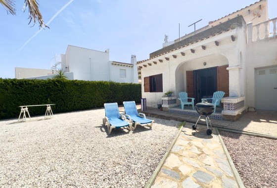 Revente - Villa - Orihuela Costa - La Zenia