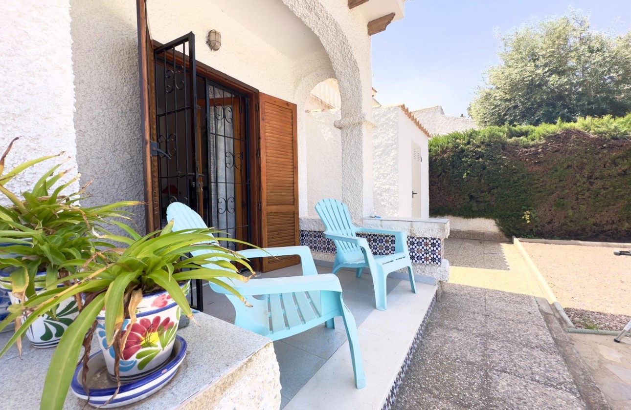 Revente - Villa - Orihuela Costa - La Zenia