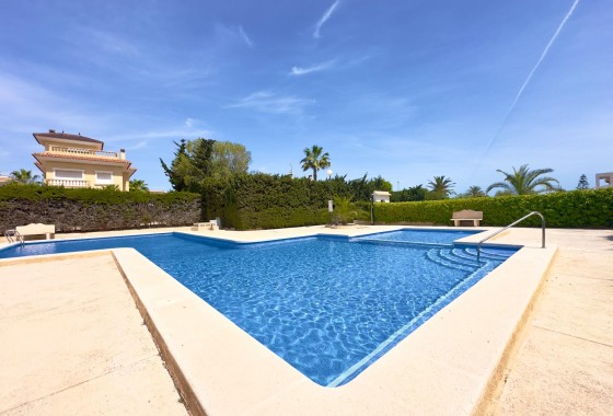 Revente - Villa - Orihuela Costa - La Zenia