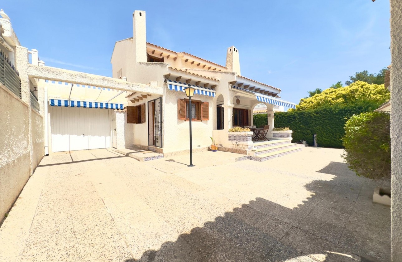 Revente - Villa - Orihuela Costa - La Zenia