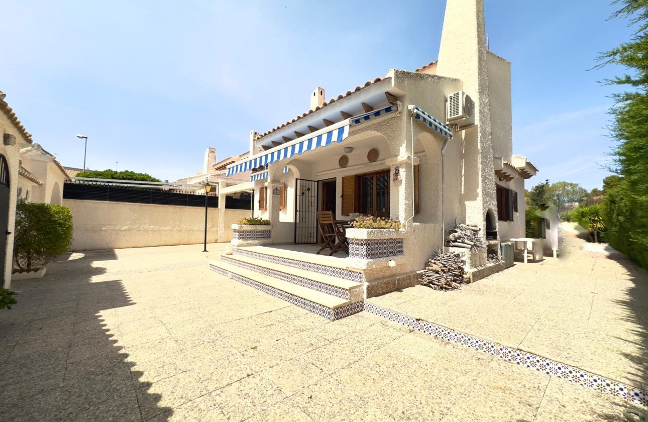 Revente - Villa - Orihuela Costa - La Zenia