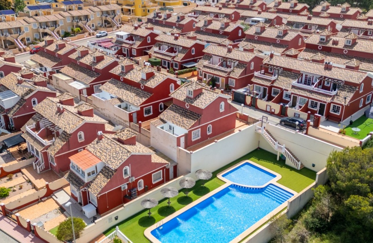 Revente - Villa - Orihuela Costa - Villamartín