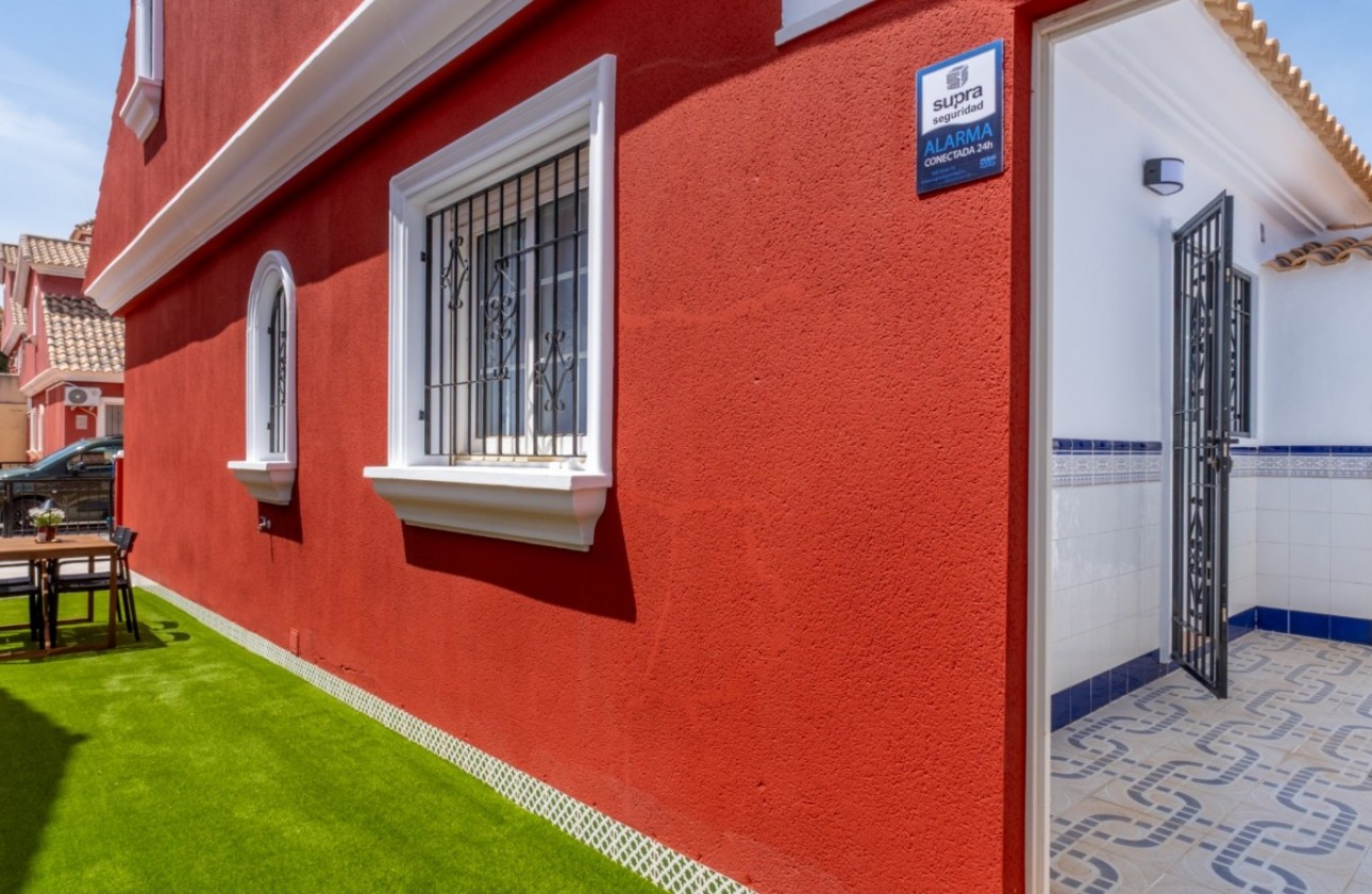 Revente - Villa - Orihuela Costa - Villamartín