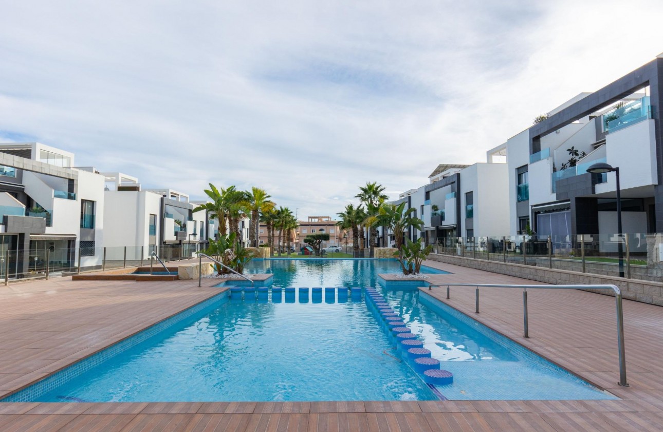 Resale - Bungalow - Torrevieja - Los Balcones - Los Altos del Edén