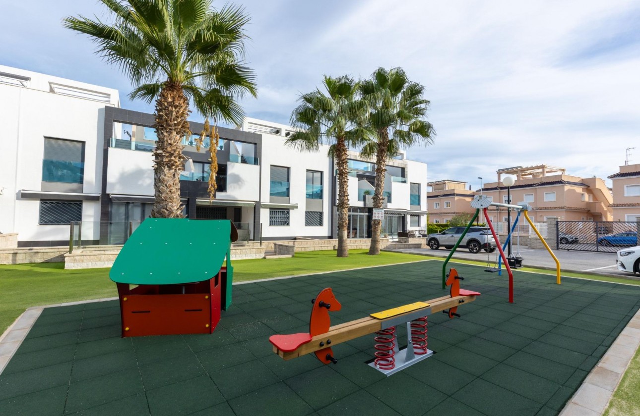 Resale - Bungalow - Torrevieja - Los Balcones - Los Altos del Edén