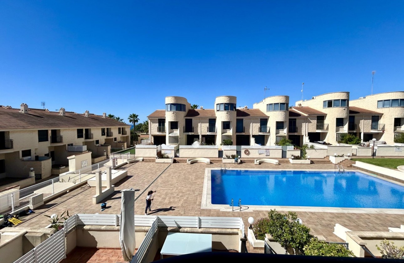 Revente - Villa - Cabo Roig