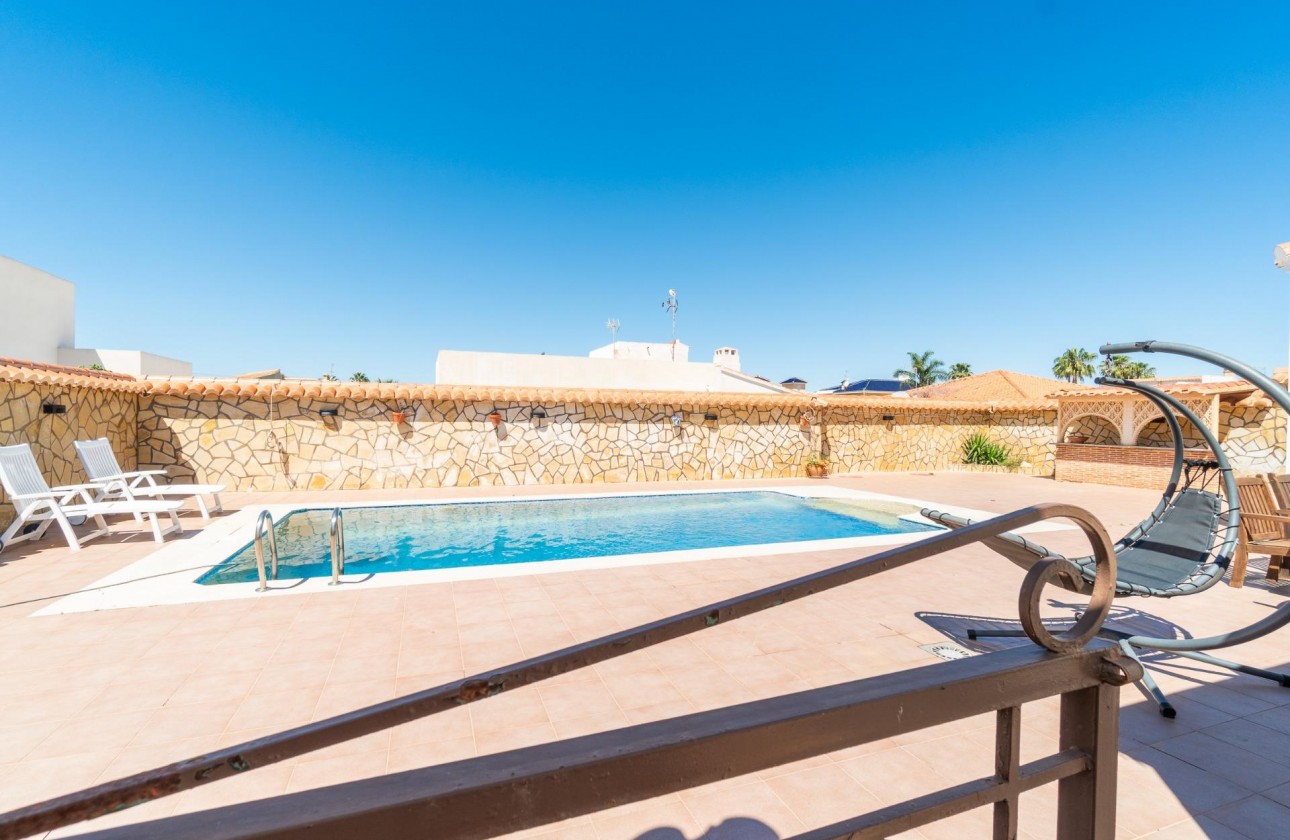 Revente - Villa - Torrevieja - Torreta florida