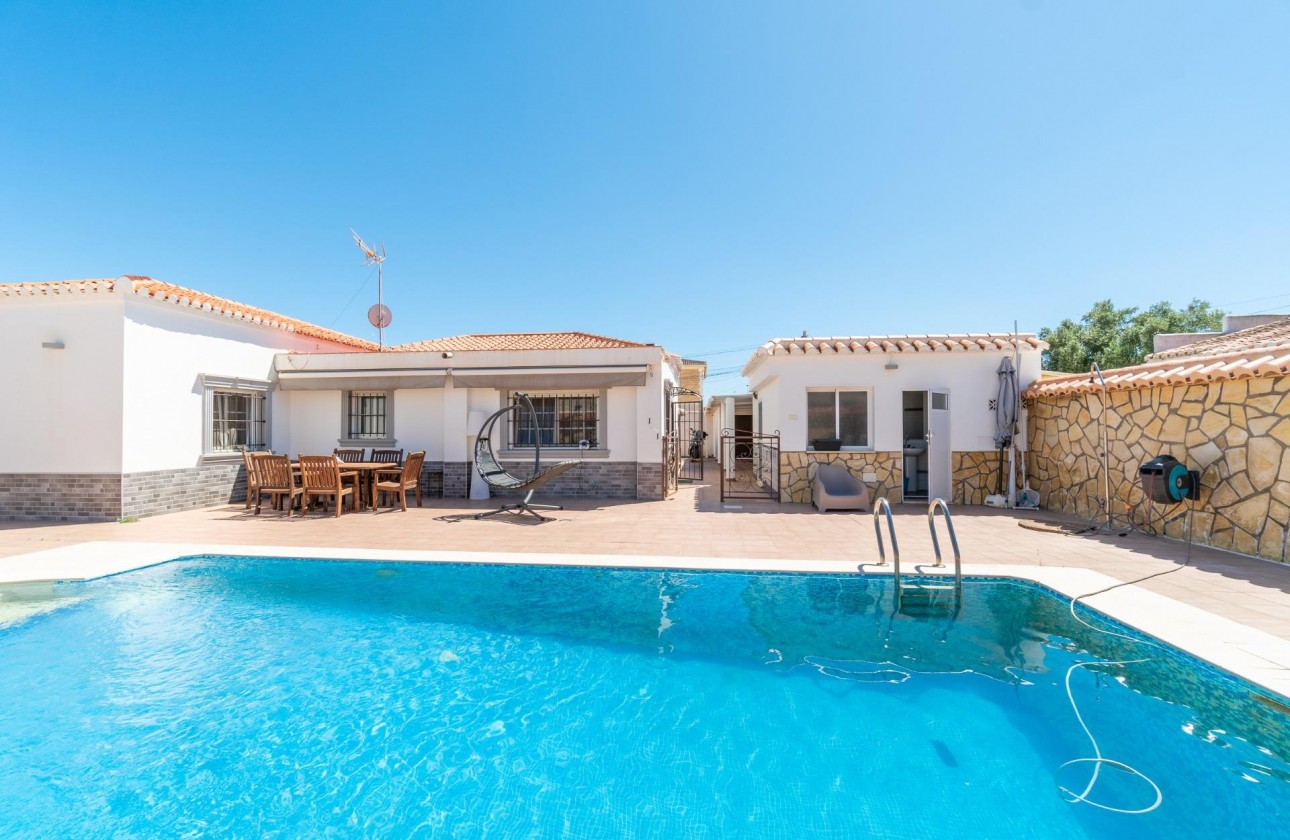 Revente - Villa - Torrevieja - Torreta florida