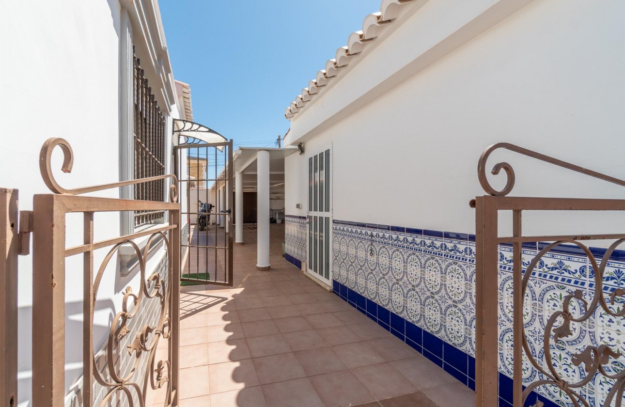 Revente - Villa - Torrevieja - Torreta florida