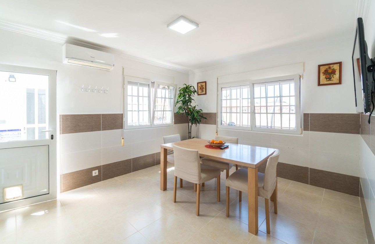 Revente - Villa - Torrevieja - Torreta florida