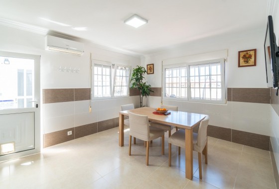 Revente - Villa - Torrevieja - Torreta florida