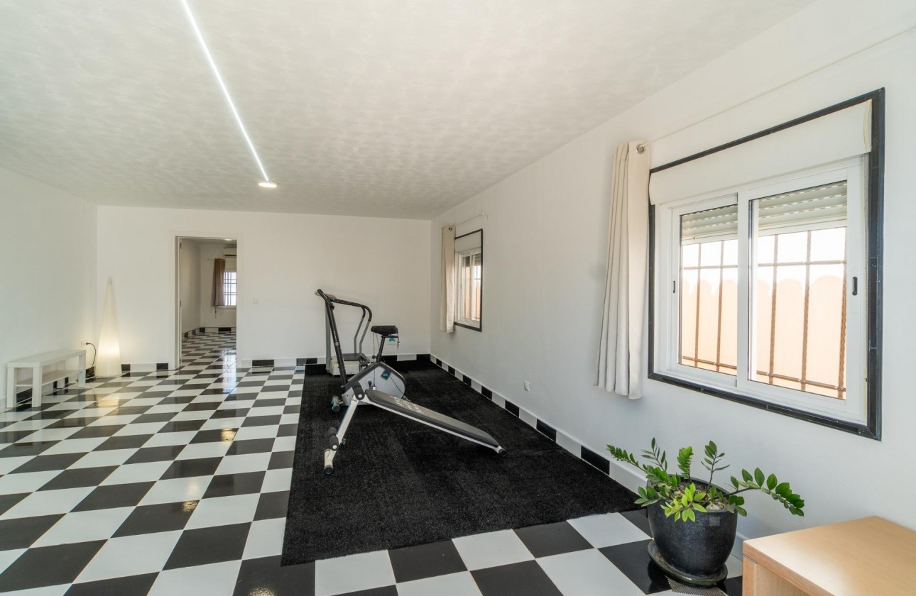 Revente - Villa - Torrevieja - Torreta florida