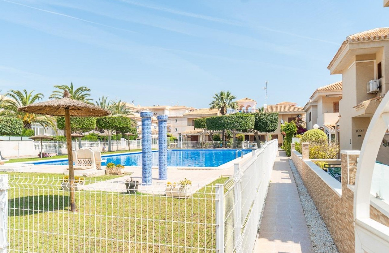Revente - Villa - Orihuela Costa - Playa Flamenca