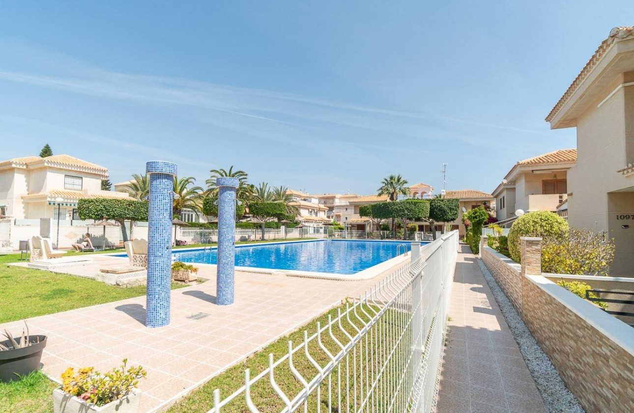 Revente - Villa - Orihuela Costa - Playa Flamenca