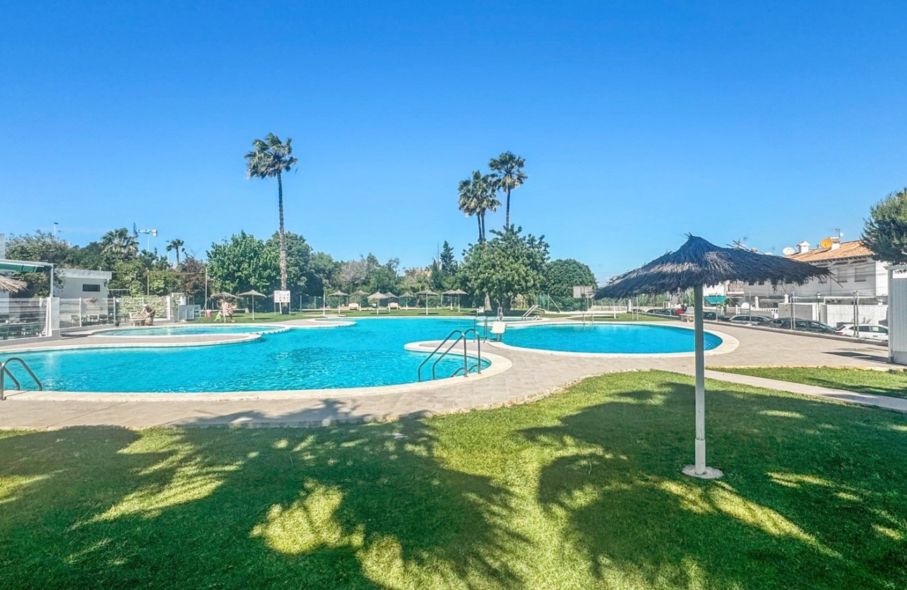 Revente - Bungalow - Torrevieja - Los Balcones - Los Altos del Edén