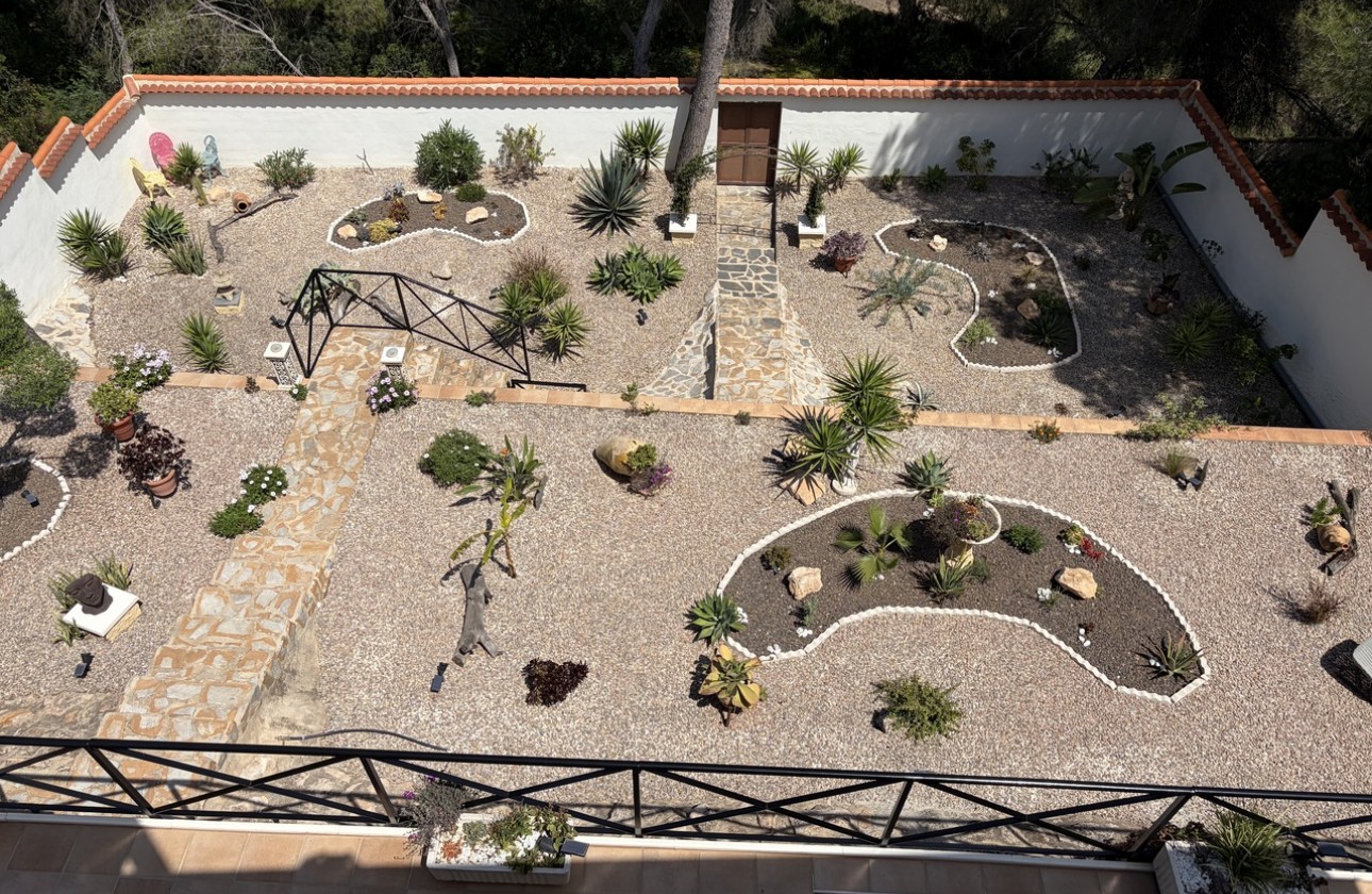 Resale - Villa - Pinar de Campoverde