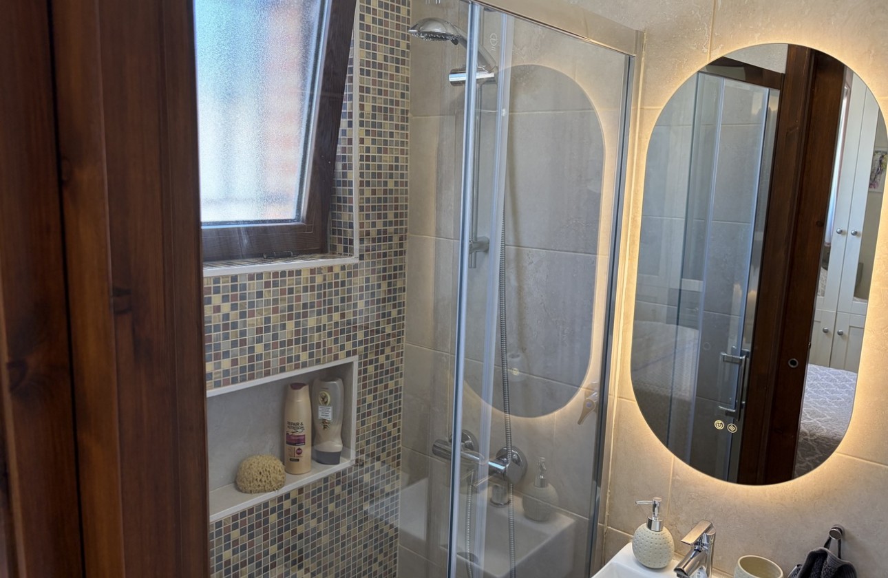 Resale - Villa - Pinar de Campoverde