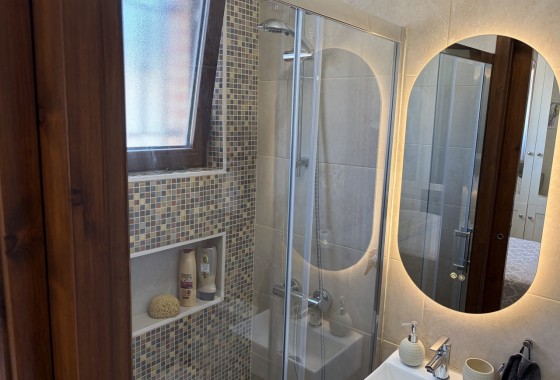 Resale - Villa - Pinar de Campoverde