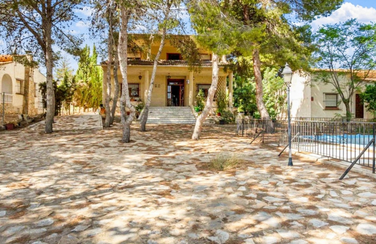 Resale - Villa - Torrevieja - Los Balcones - Los Altos del Edén