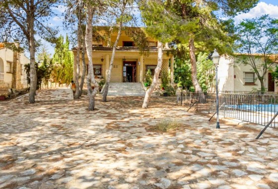 Resale - Villa - Torrevieja - Los Balcones - Los Altos del Edén