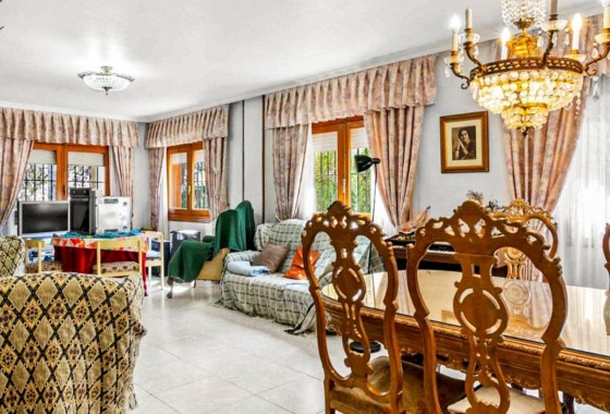 Resale - Villa - Torrevieja - Los Balcones - Los Altos del Edén