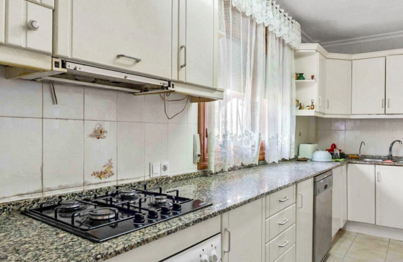 Resale - Villa - Torrevieja - Los Balcones - Los Altos del Edén