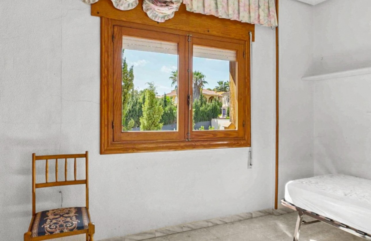 Resale - Villa - Torrevieja - Los Balcones - Los Altos del Edén
