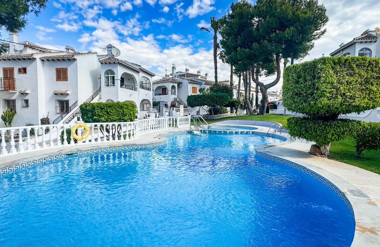 Revente - Bungalow - Torrevieja - Nueva Torrevieja - Aguas Nuevas