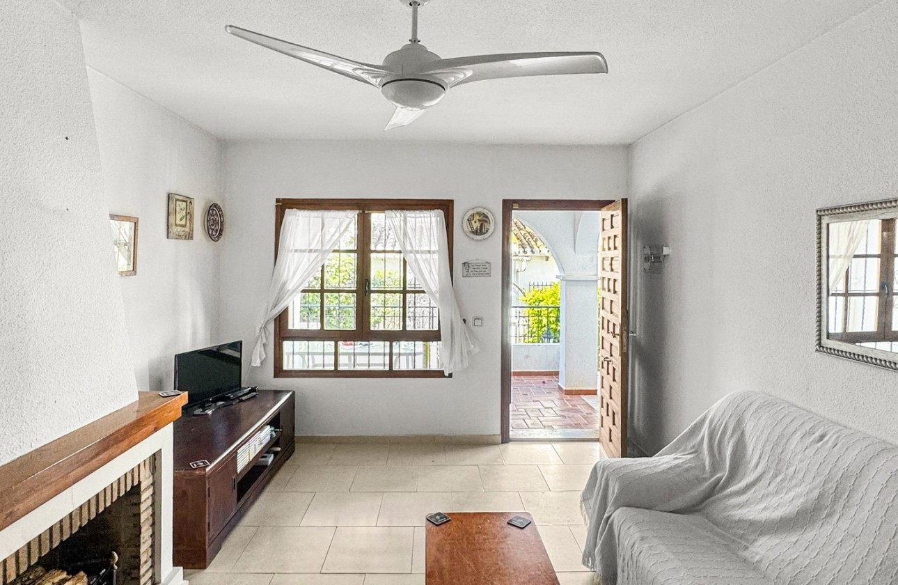 Revente - Bungalow - Torrevieja - Nueva Torrevieja - Aguas Nuevas