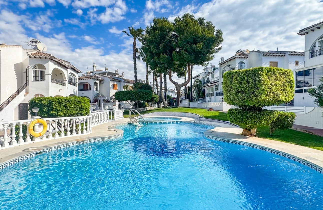 Revente - Bungalow - Torrevieja - Nueva Torrevieja - Aguas Nuevas