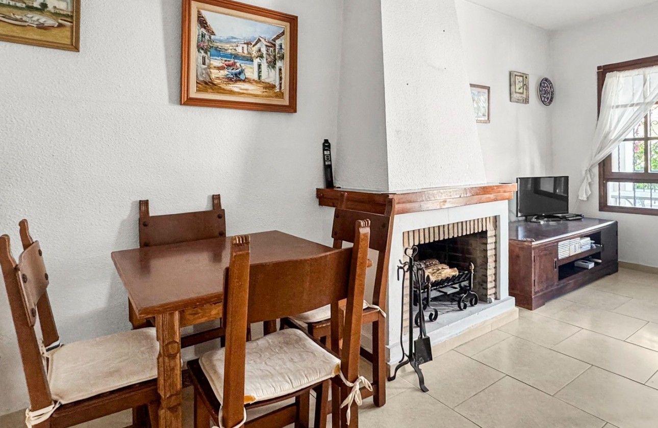 Revente - Bungalow - Torrevieja - Nueva Torrevieja - Aguas Nuevas