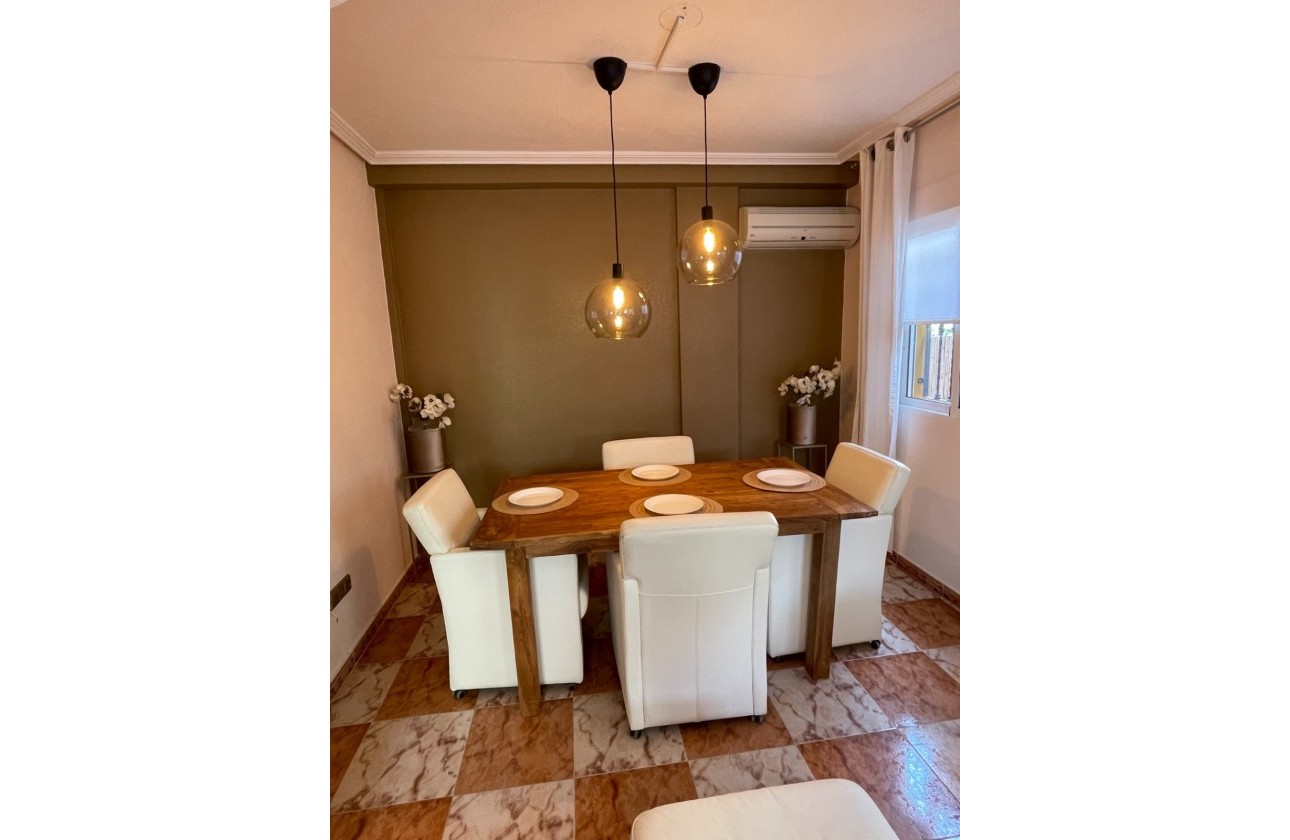 Reventa - Chalet - Orihuela Costa - La Regia
