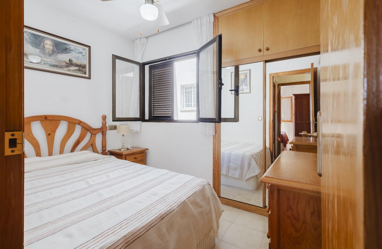 Resale - Atico - Torrevieja - Playa del Acequión
