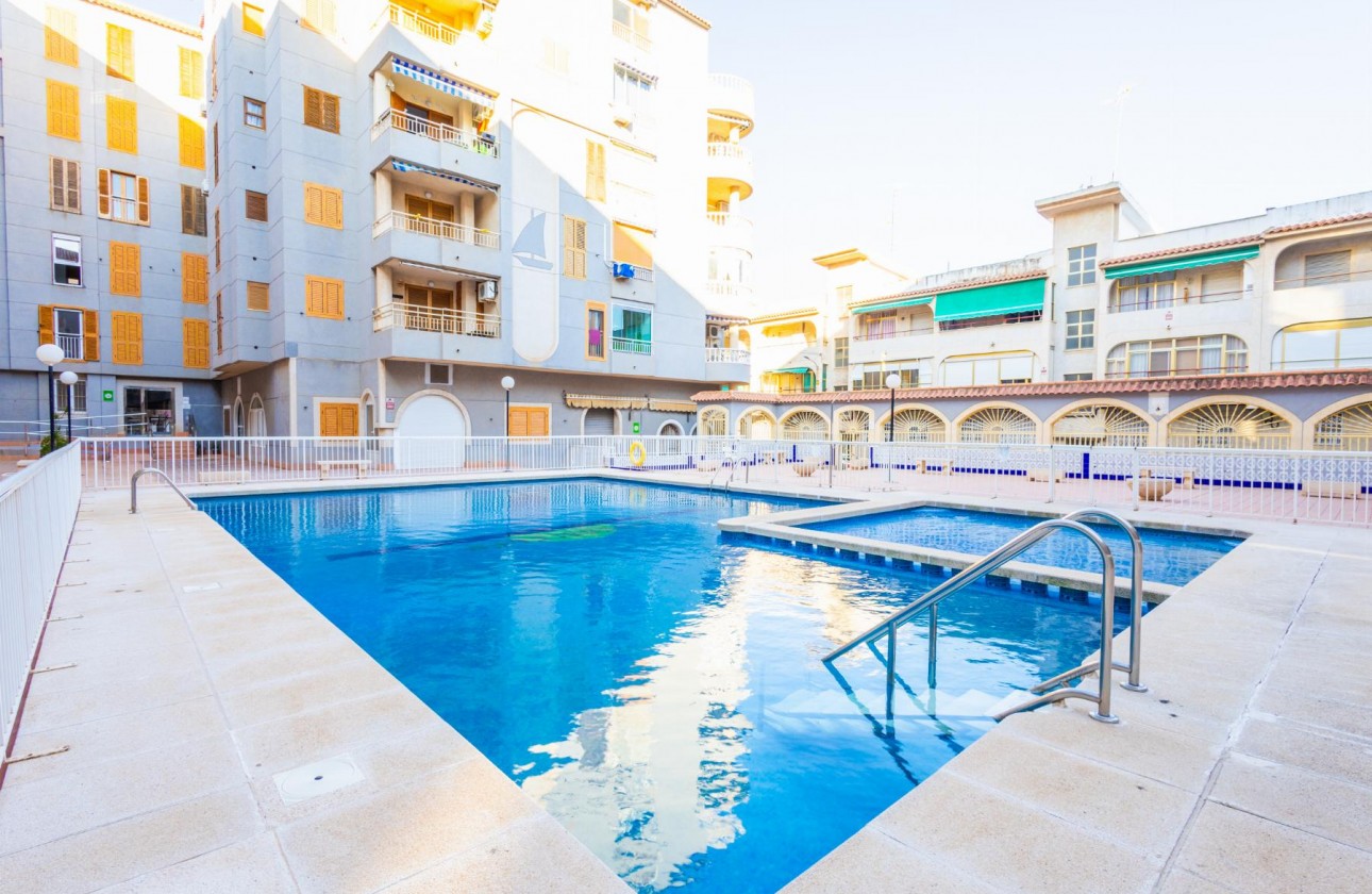 Resale - Atico - Torrevieja - Playa del Acequión