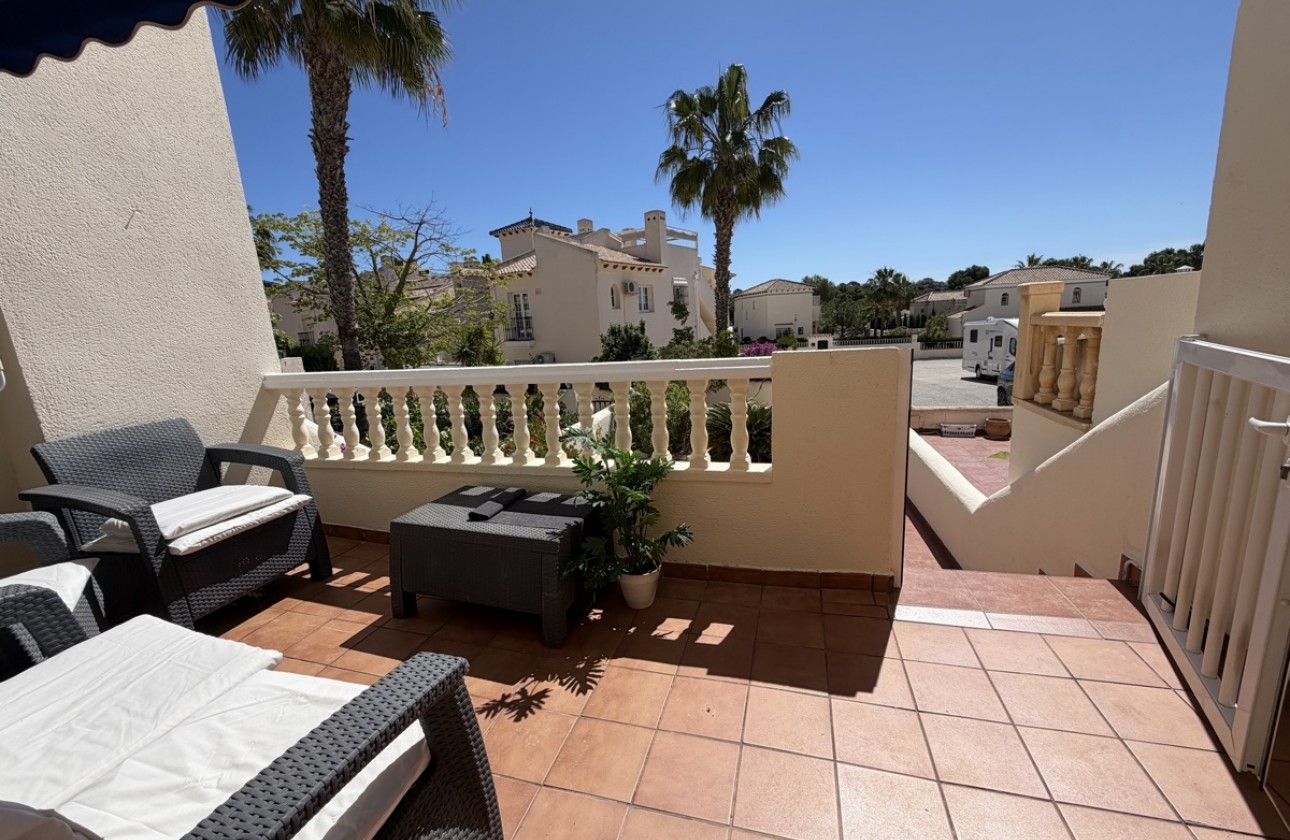 Resale - Villa - Las Ramblas Golf