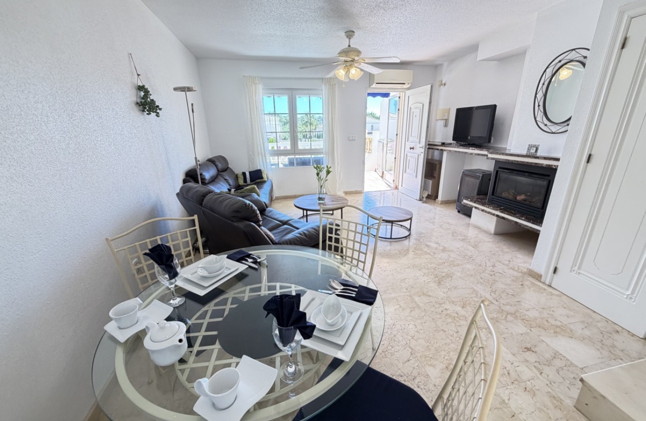 Resale - Villa - Las Ramblas Golf