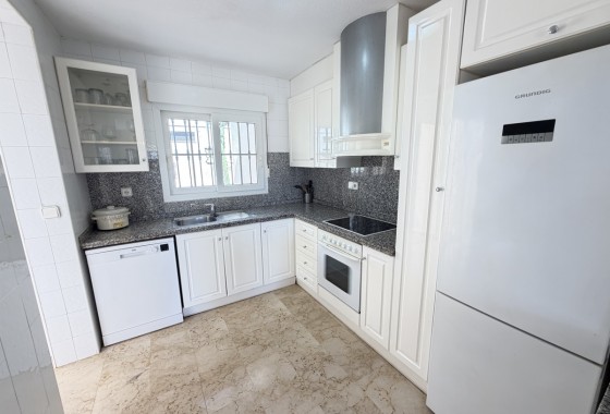 Resale - Villa - Las Ramblas Golf