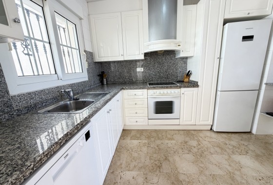 Resale - Villa - Las Ramblas Golf