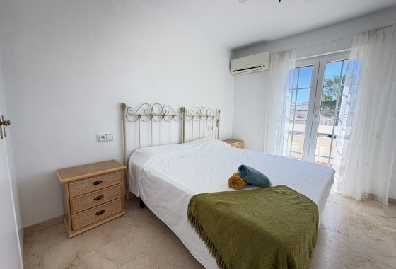 Resale - Villa - Las Ramblas Golf