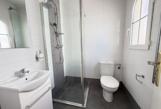 Resale - Villa - Las Ramblas Golf