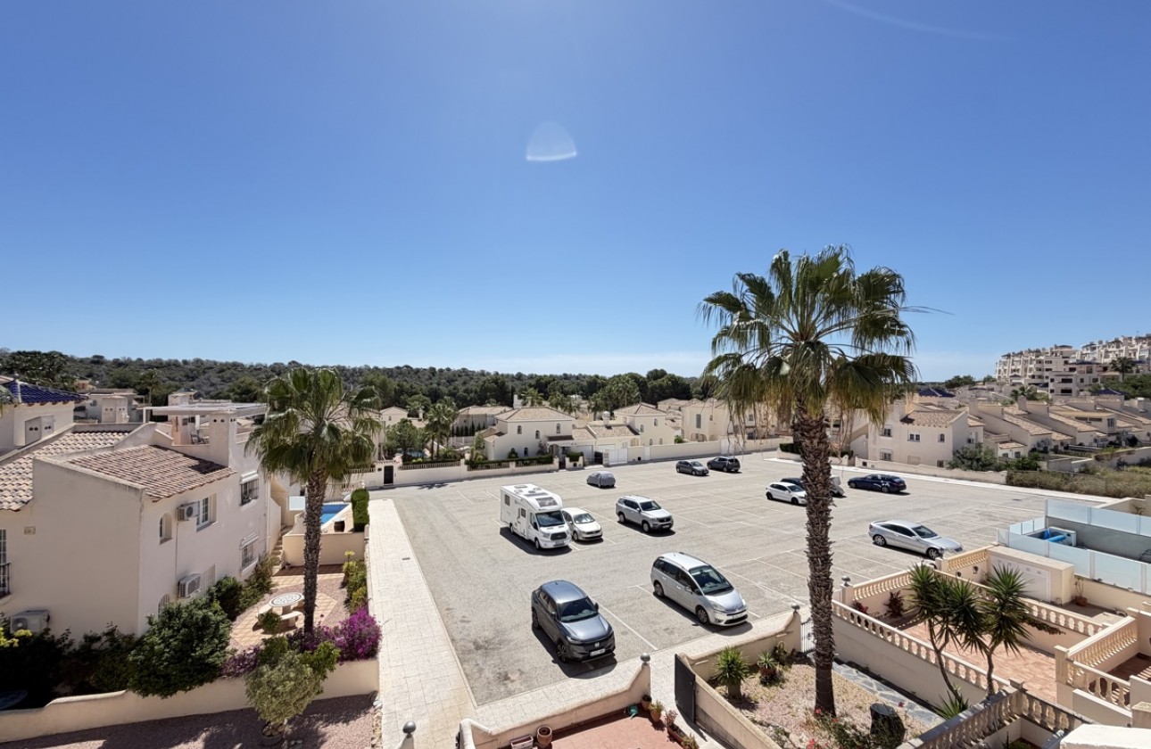 Resale - Villa - Las Ramblas Golf