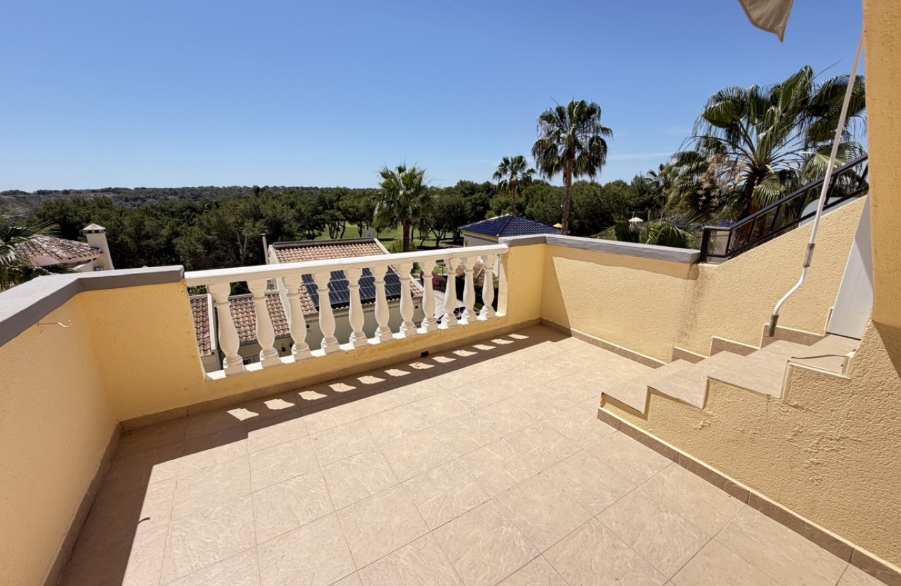 Resale - Villa - Las Ramblas Golf