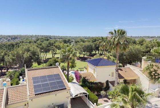 Resale - Villa - Las Ramblas Golf