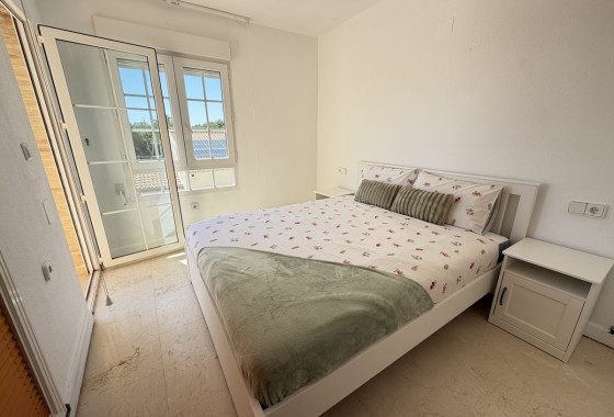 Resale - Villa - Las Ramblas Golf