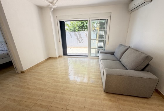 Resale - Villa - Las Ramblas Golf