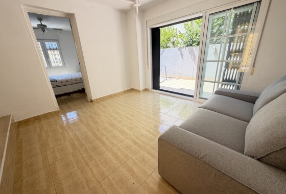 Resale - Villa - Las Ramblas Golf