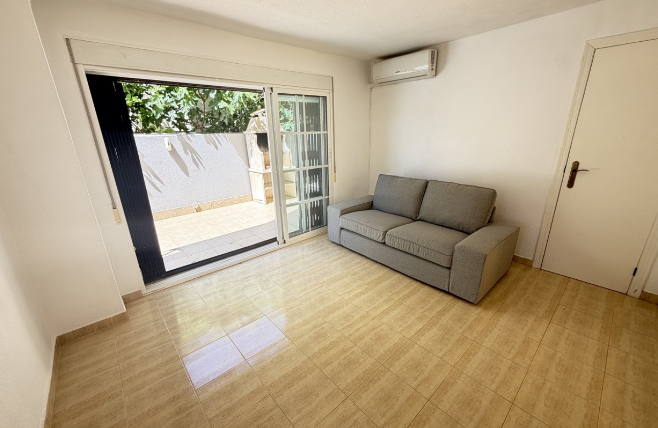 Resale - Villa - Las Ramblas Golf