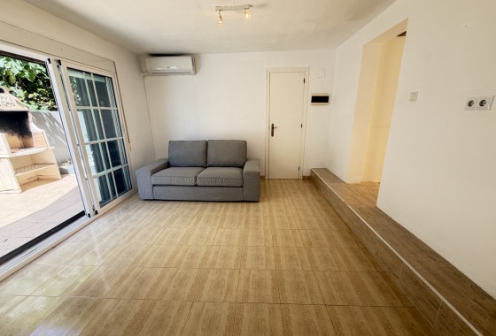 Resale - Villa - Las Ramblas Golf