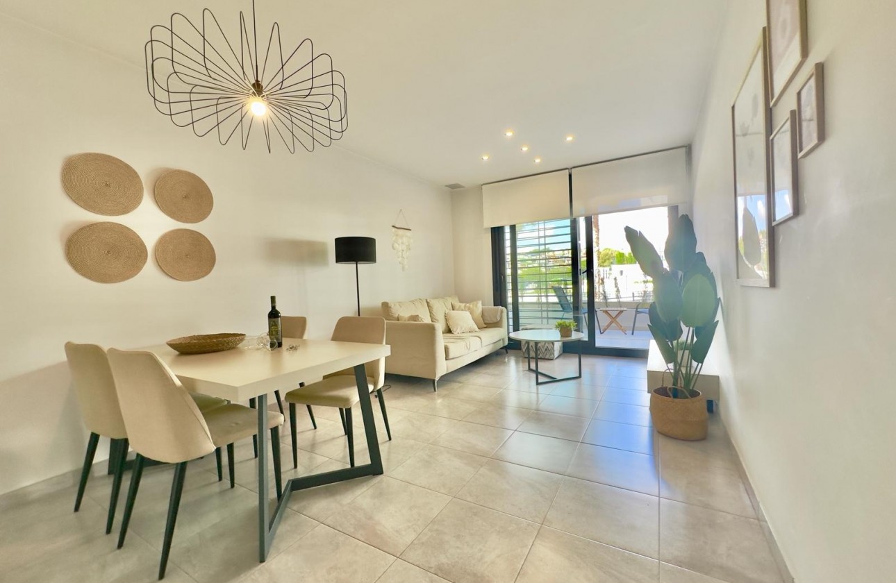 Resale - Apartment / flat - Orihuela Costa - Las Filipinas