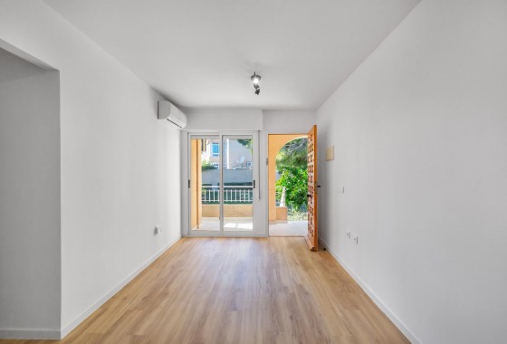 Resale - Apartment / flat - Torrevieja - Torreblanca